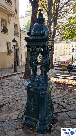 Fuente Wallace en París