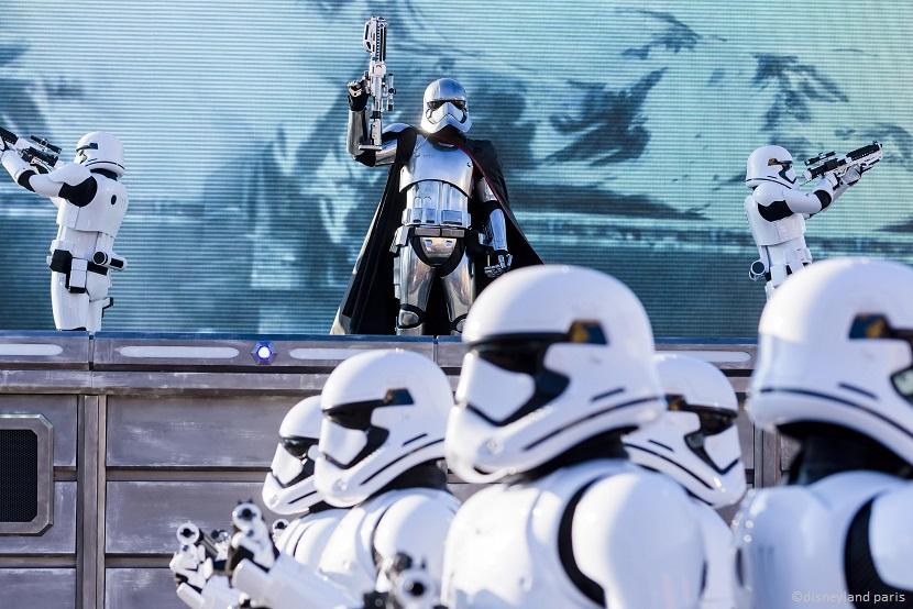 La Marche du Premier Ordre - Star Wars en Disneyland Paris